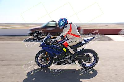 media/Nov-03-2025-Lets Ride (Mon) [[4d74c1c4d3]]/B Group/Grid/